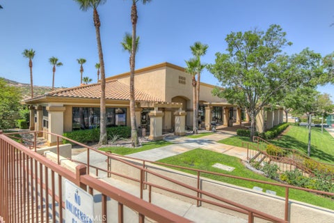 Tiny photo for 1479 Birdie DR, Banning, CA 92220 (MLS # IG26222644)