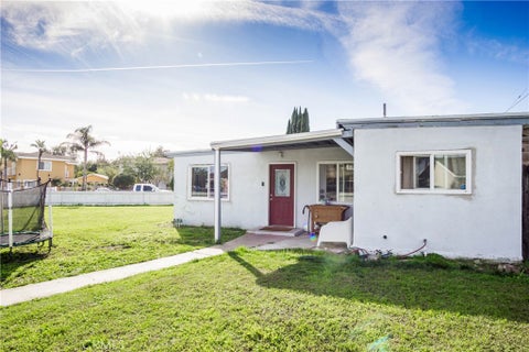 Photo of 14717 Dumont Ave, Norwalk, CA 90650 (MLS # GD26019427)