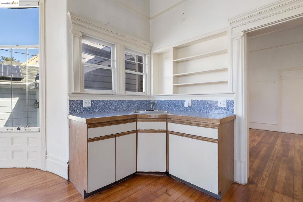 102 Hamilton Pl