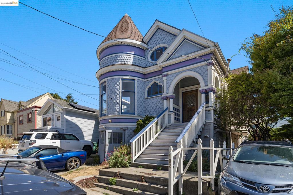 Open House: Sunday, August 10th, 12–1 PM Please do not disturb occupants. Charming Queen Anne-style home, originally built as a single-family residence and converted into two separate units in the 1970s. A third unpermitted unit/storage area will be delivered vacant and offers potential for expansion and legalization as an ADU (Accessory Dwelling Unit). The property includes a ground-level garage and is conveniently located near downtown Oakland, Kaiser Permanente, and Lake Merritt. Excellent location with a Walk Score of 86, Bike Score of 87, and Transit Score of 70.