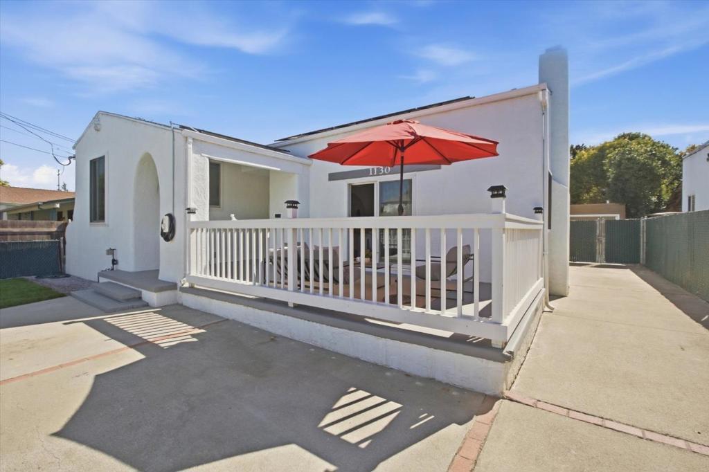 1130 Sevier Avenue