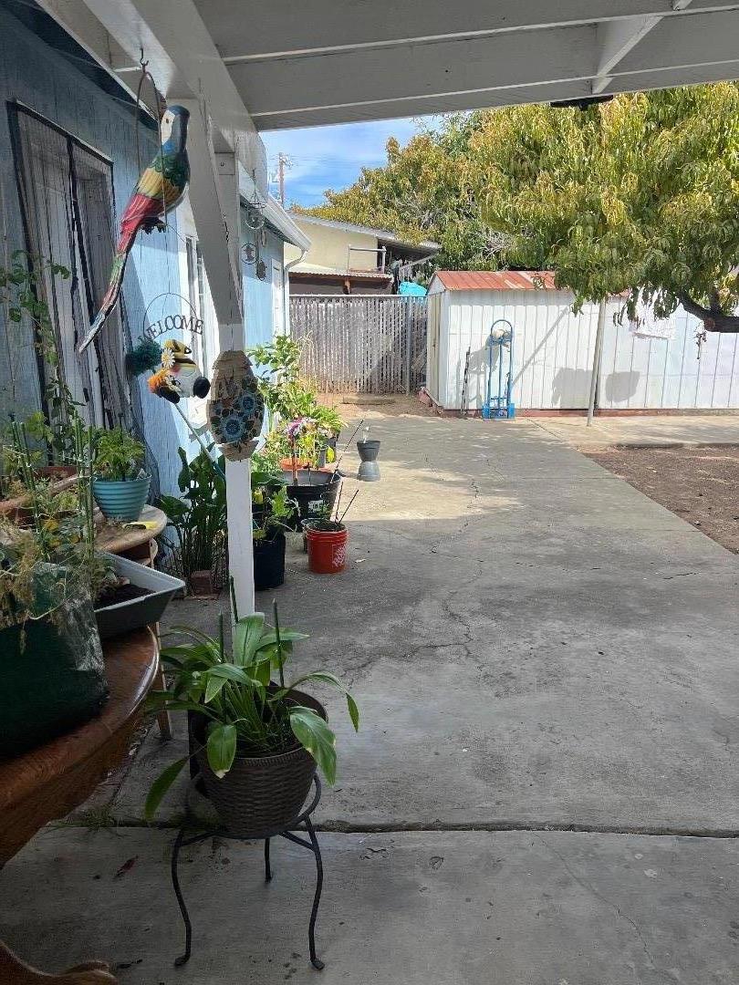 33438 7th Street