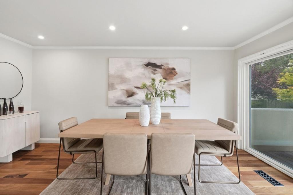 2309 Sharon Road
