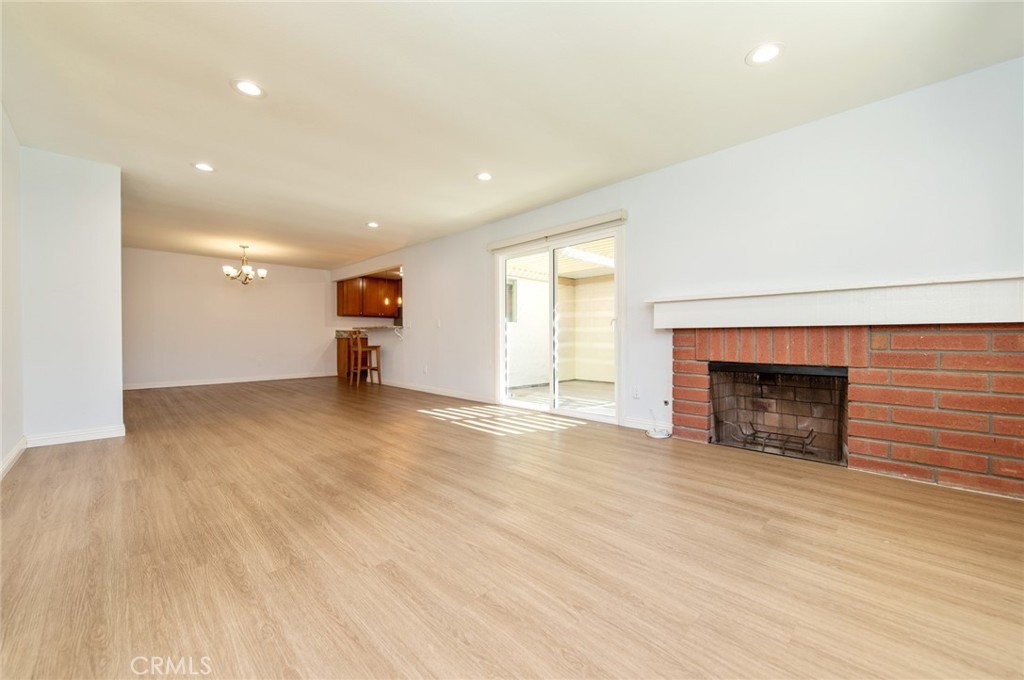 Terrace (TR) - Residential Lease