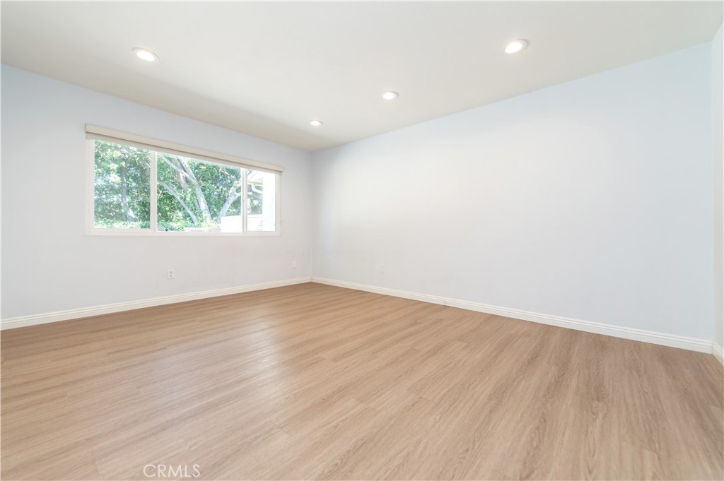 Terrace (TR) - Residential Lease