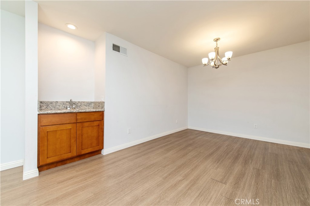 Terrace (TR) - Residential Lease