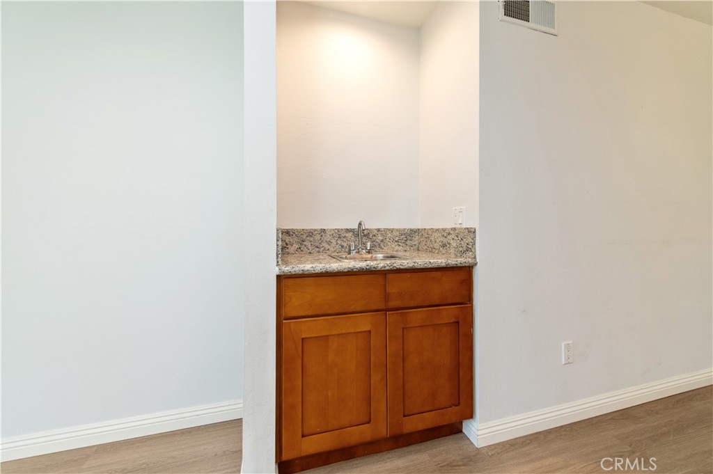 Terrace (TR) - Residential Lease