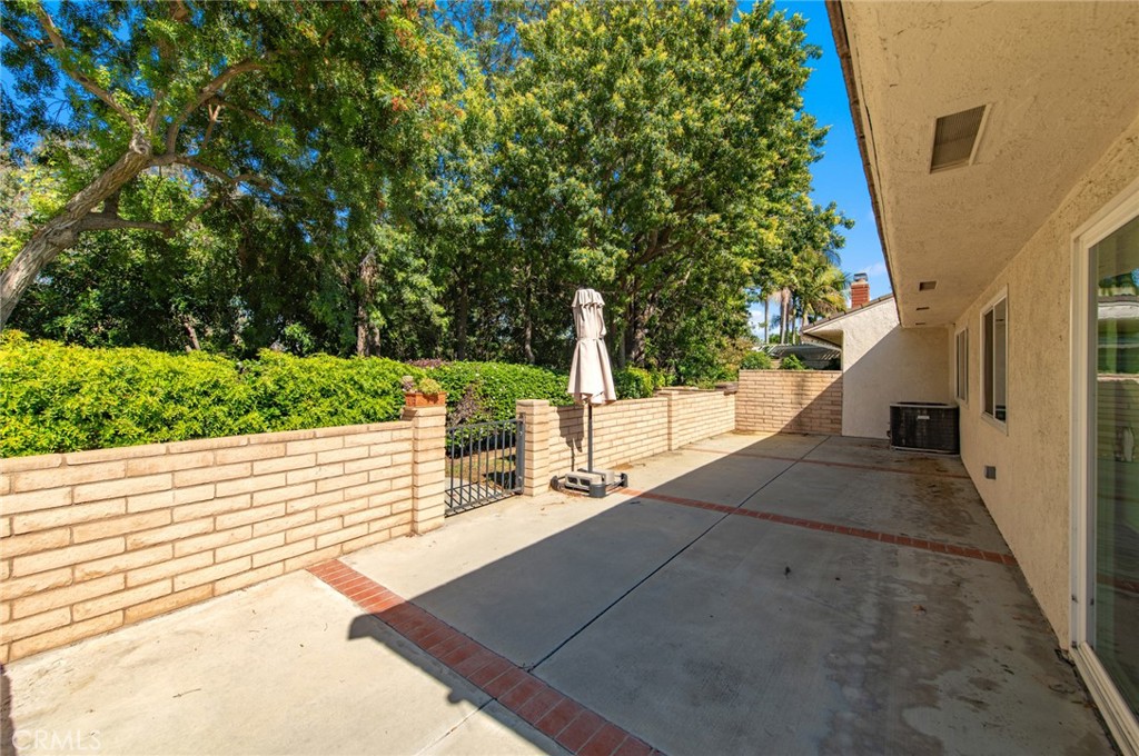 Terrace (TR) - Residential Lease