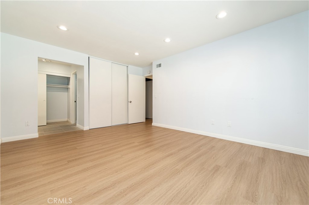 Terrace (TR) - Residential Lease