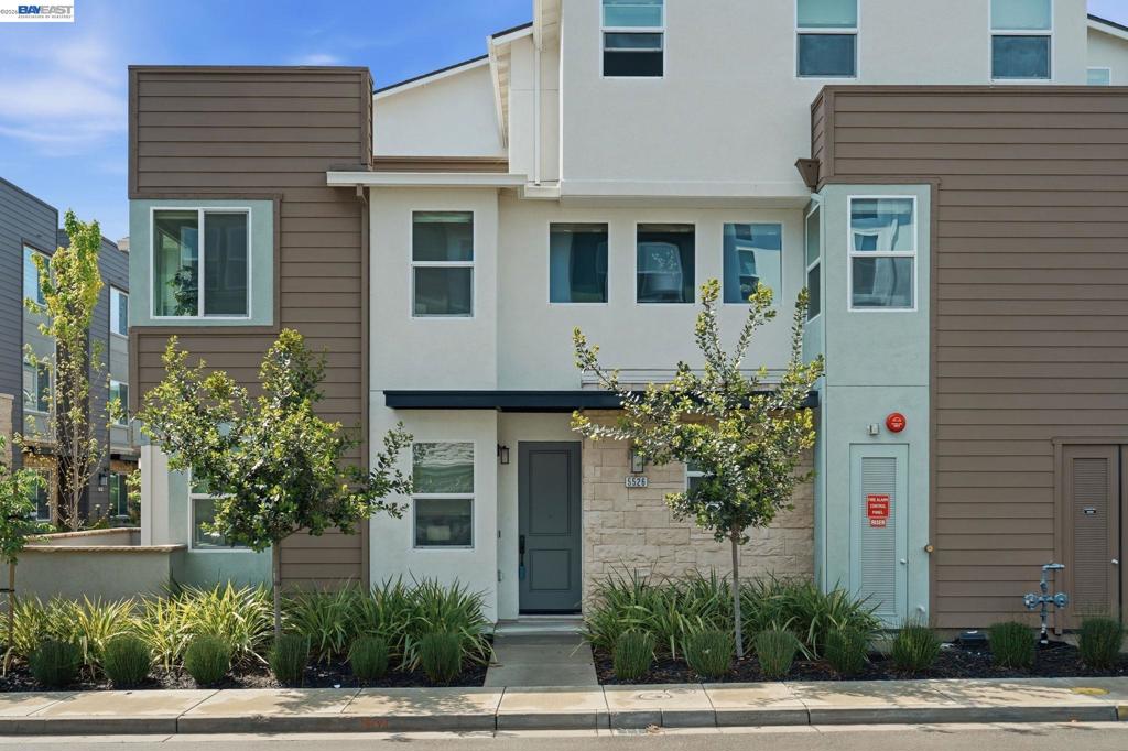 5526 Silver Way