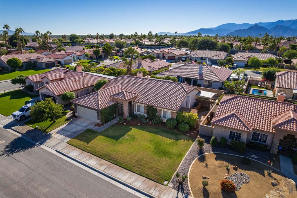 Bella Vista - Residential