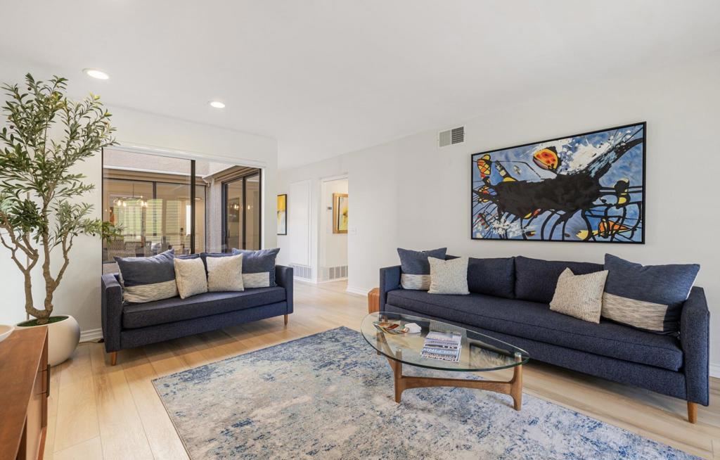 Sommerset So. Palm D - Residential Lease