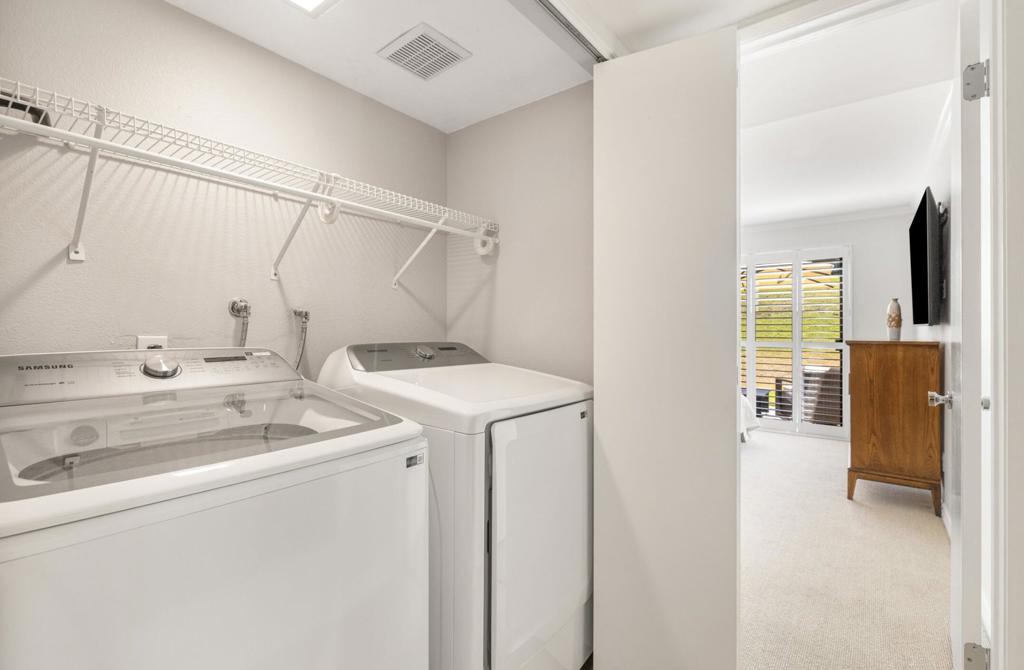 Sommerset So. Palm D - Residential Lease