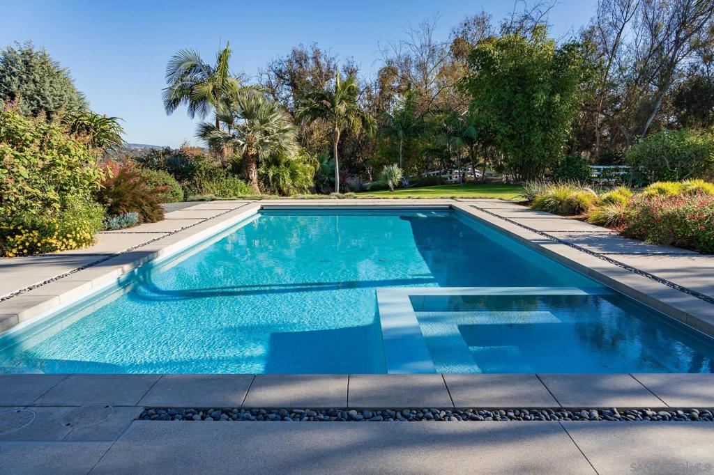 Rancho Santa Fe - Residential