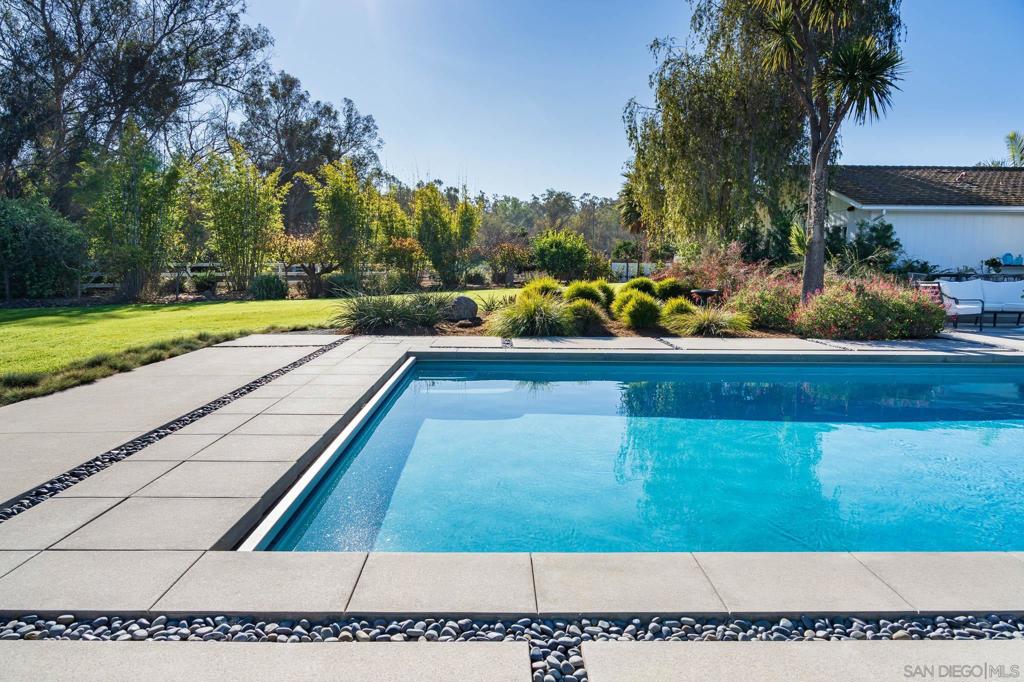 Rancho Santa Fe - Residential