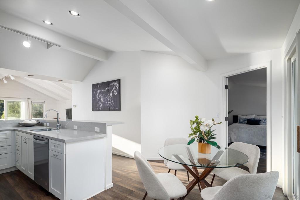 Rancho Santa Fe - Residential