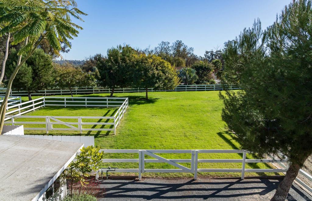 Rancho Santa Fe - Residential