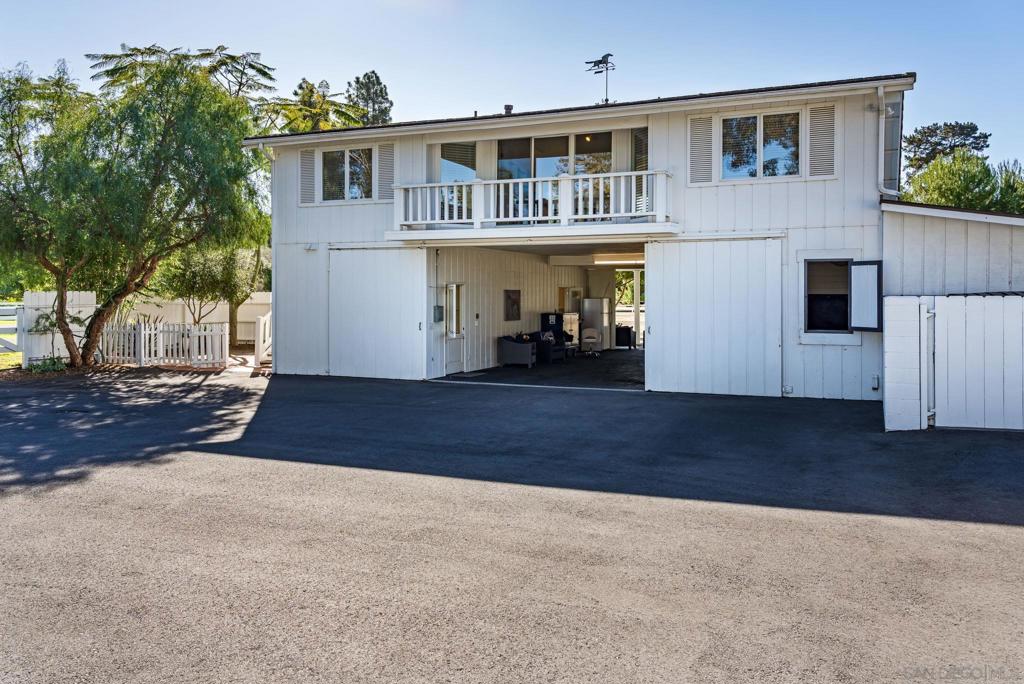 Rancho Santa Fe - Residential