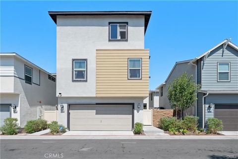 Photo of 24524 Channel Court, Harbor City, CA 90710 (MLS # PV26069675)
