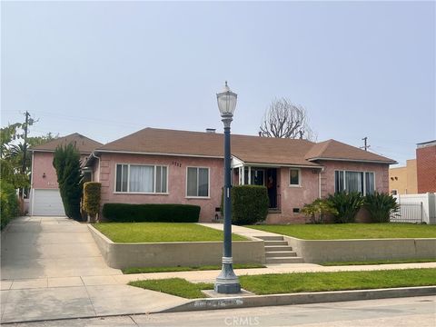 3711 Lemon 3 Long Beach CA 90807