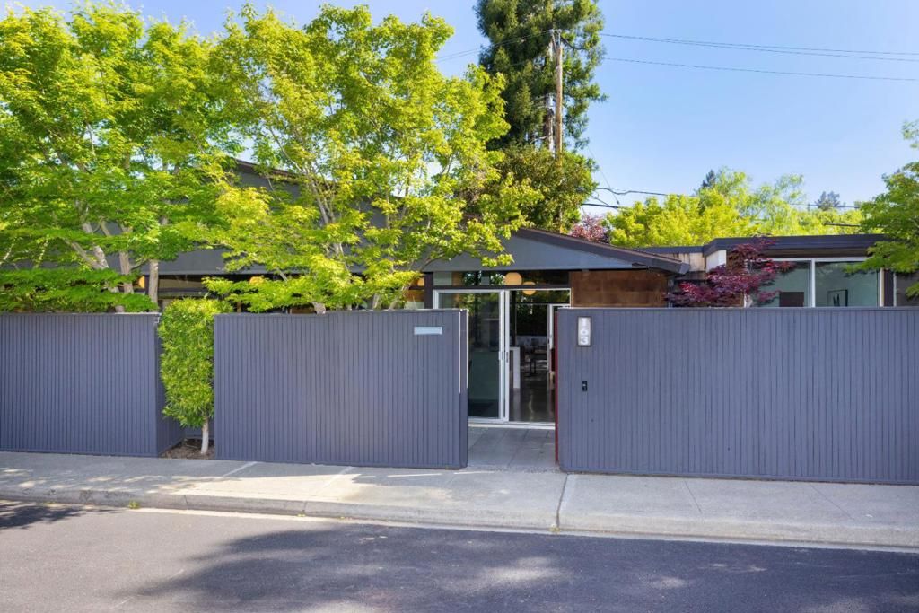 Photo of 163 Greenmeadow Way, Palo Alto, CA 94306 (MLS # ML82044257)