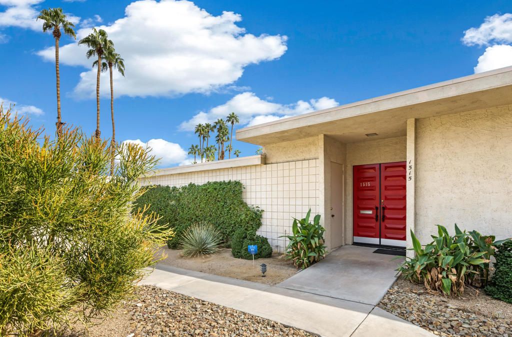 listing image 130721409848838582035