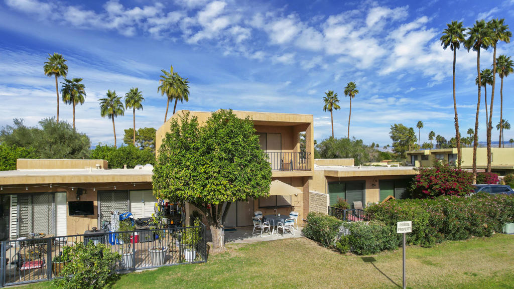 Villas De Las Flores - Residential