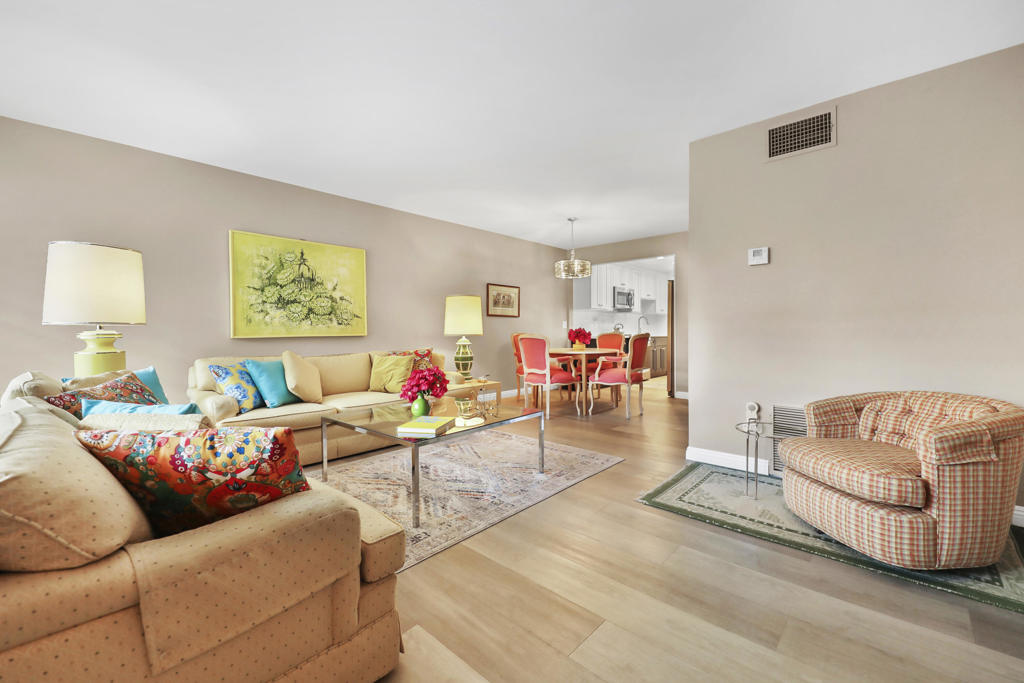 Villas De Las Flores - Residential