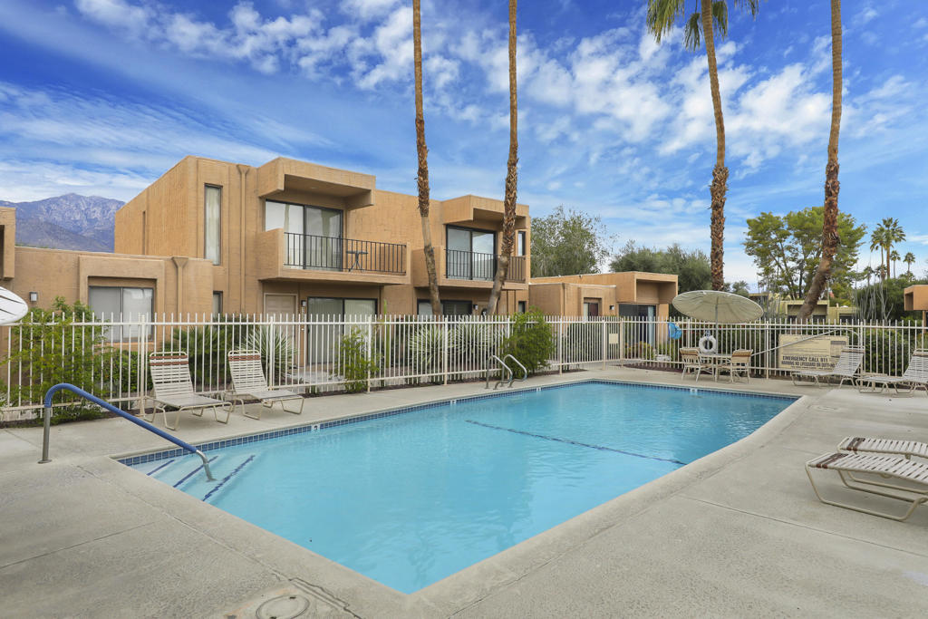 Villas De Las Flores - Residential