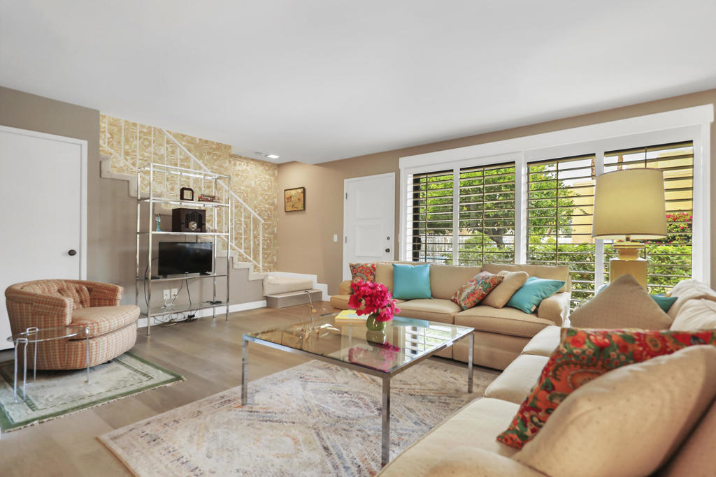 Villas De Las Flores - Residential