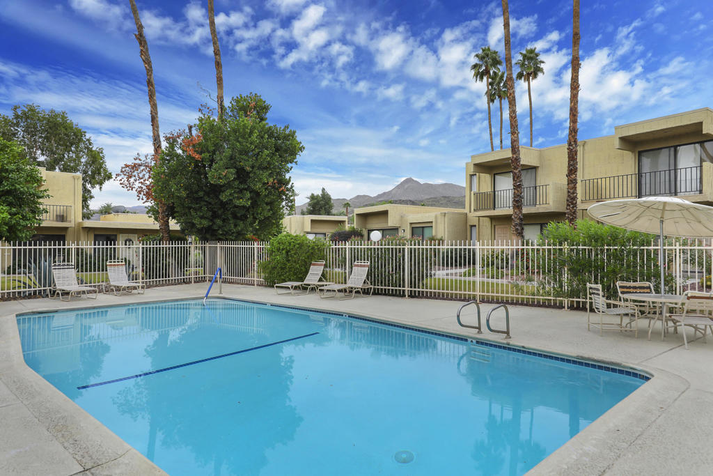 Villas De Las Flores - Residential