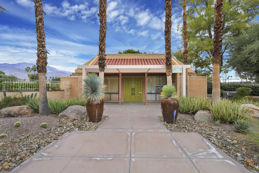 Villas De Las Flores - Residential