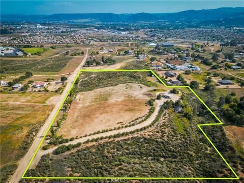 35239 Susan Drive Wildomar CA 92595