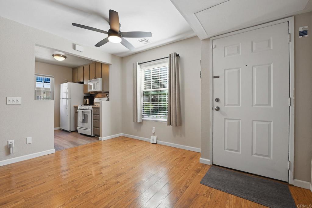 10331 Azuaga Street 231