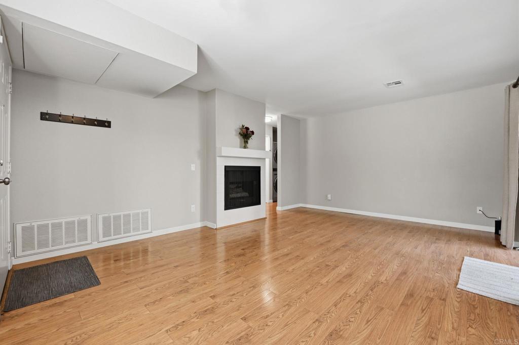 10331 Azuaga Street 231