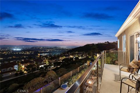 Photo of 30802 La Brise, Laguna Niguel, CA 92677 (MLS # OC25238013)