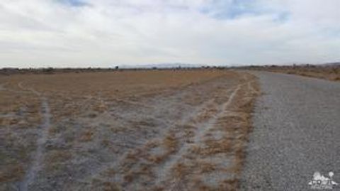 Photo of 1117 Sea Wind Avenue, Thermal, CA 92274 (MLS # 219135894DA) Photo of 1117 Sea Wind Avenue, Thermal, CA 92274 (MLS # 219135894DA)