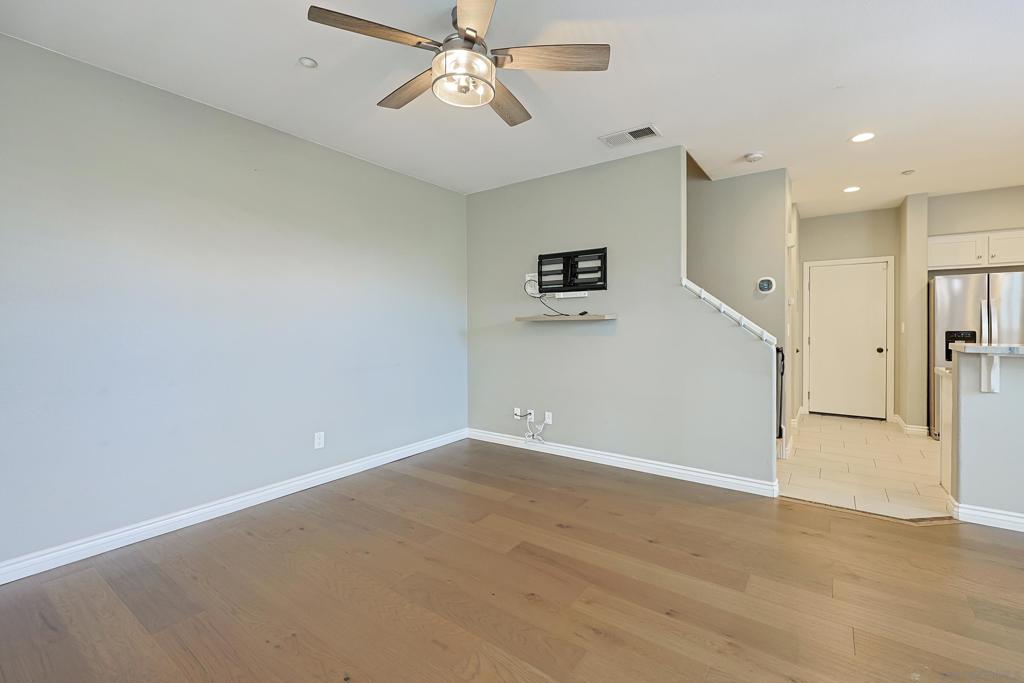 4300 Newton Ave 55