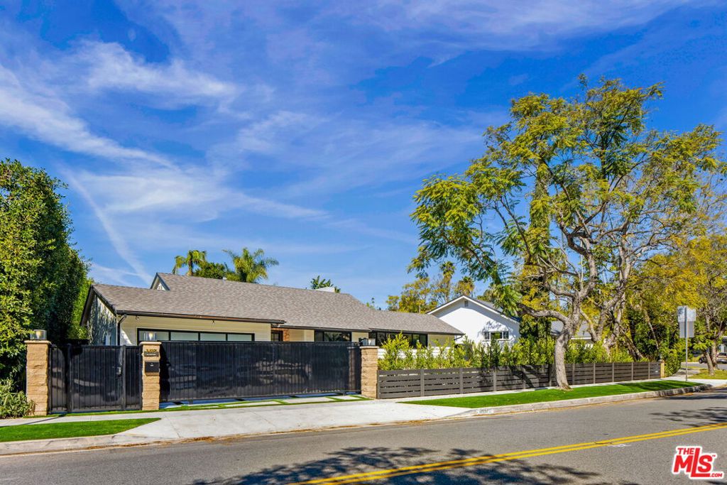 1413 Allenford Avenue