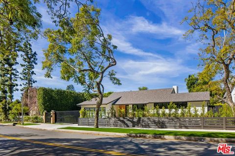 1413 Allenford Avenue Los Angeles CA 90049