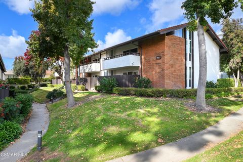 Photo of 31574 Agoura Road #2, Westlake Village, CA 91361 (MLS # 224000110)