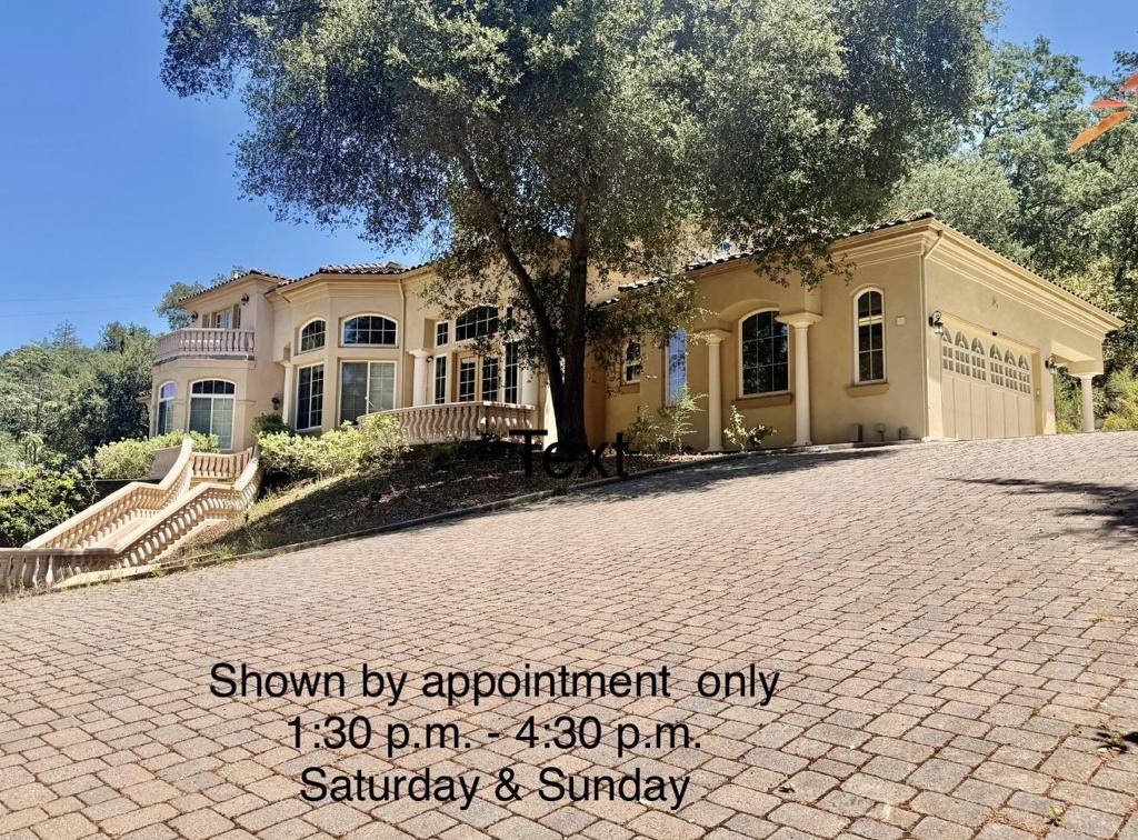 15520 Quito Road