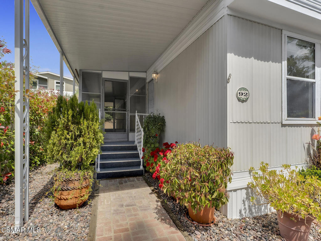 30473 Mulholland Hwy 92