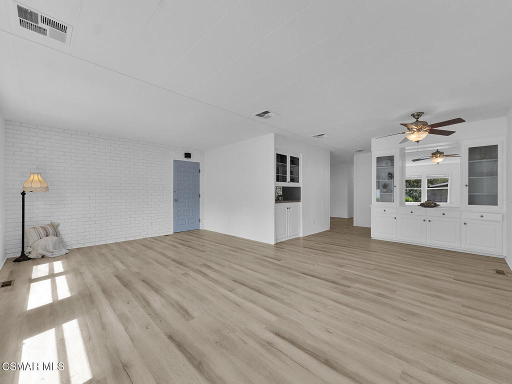 30473 Mulholland Hwy 92