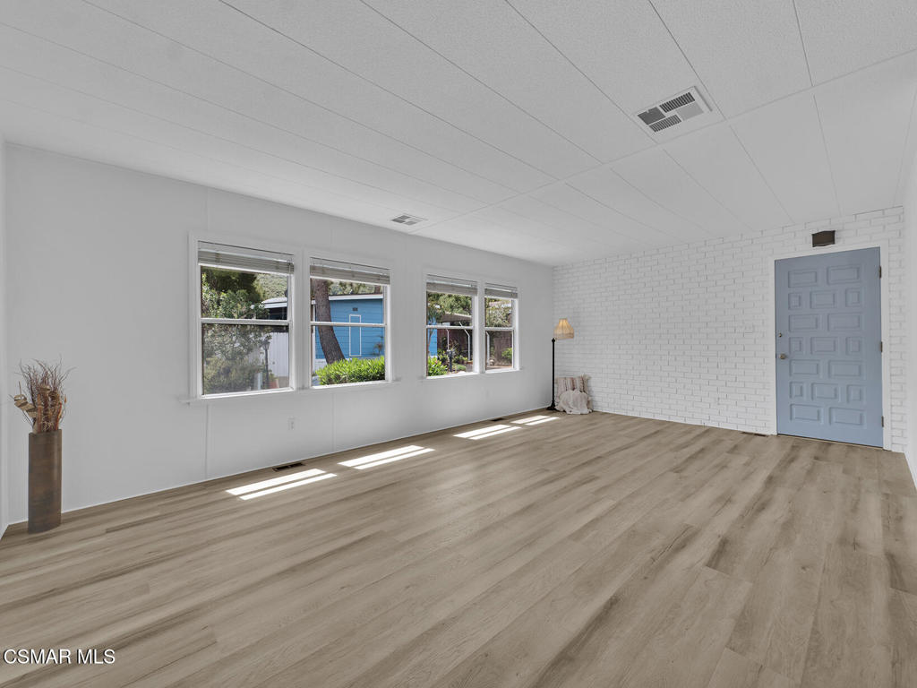 30473 Mulholland Hwy 92