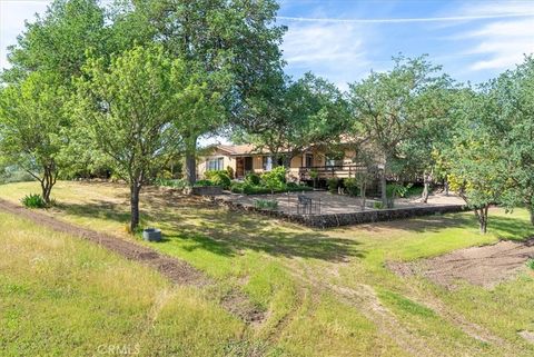 Tiny photo for 5685 Mustard Creek Rd, Paso Robles, CA 93446 (MLS # NS26070237)