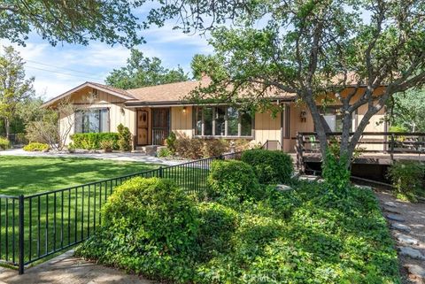 Tiny photo for 5685 Mustard Creek Rd, Paso Robles, CA 93446 (MLS # NS26070237)