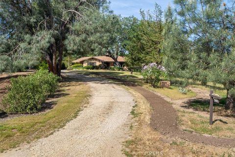 Tiny photo for 5685 Mustard Creek Rd, Paso Robles, CA 93446 (MLS # NS26070237)