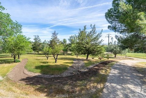 Tiny photo for 5685 Mustard Creek Rd, Paso Robles, CA 93446 (MLS # NS26070237)