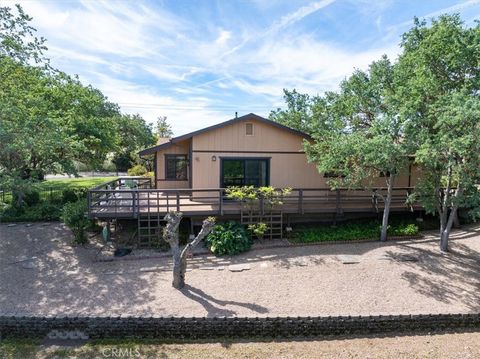 Tiny photo for 5685 Mustard Creek Rd, Paso Robles, CA 93446 (MLS # NS26070237)